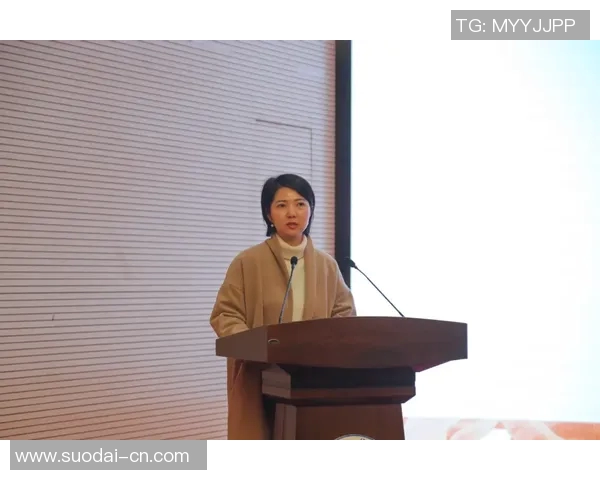 徐昕的艺术探索与创新之路：从传统到现代的跨越与反思